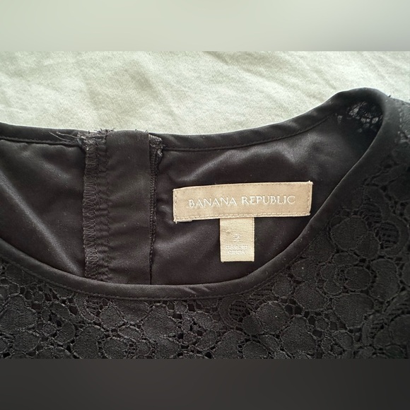 Banana Republic Black Lace Stretch Tank Top - Picture 3 of 3